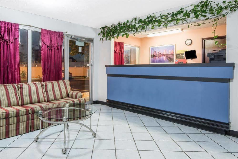 Relax Inn By Oyo Columbus Oh I 70 Exterior photo